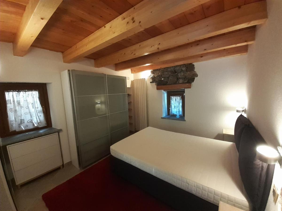 Acero Rosso Villa Champdepraz Exterior photo
